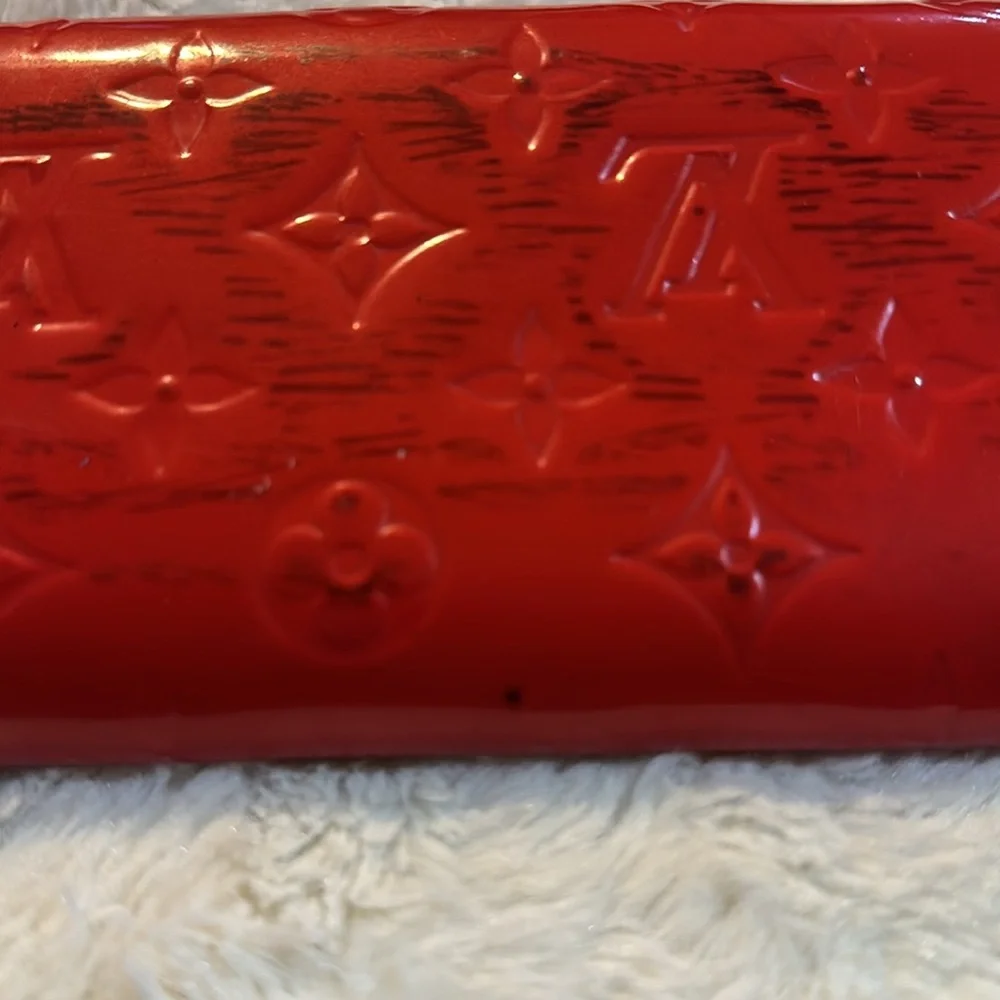 Vintage Louis Vuitton Fire Truck Red Monogram Vernis Long Sarah Wallet - Picture 4 of 16